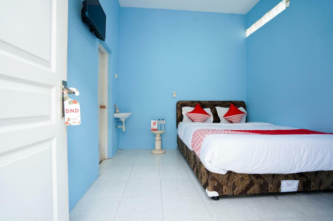Oyo 1316 Mentari Family Homestay Probolinggo Ngoại thất bức ảnh
