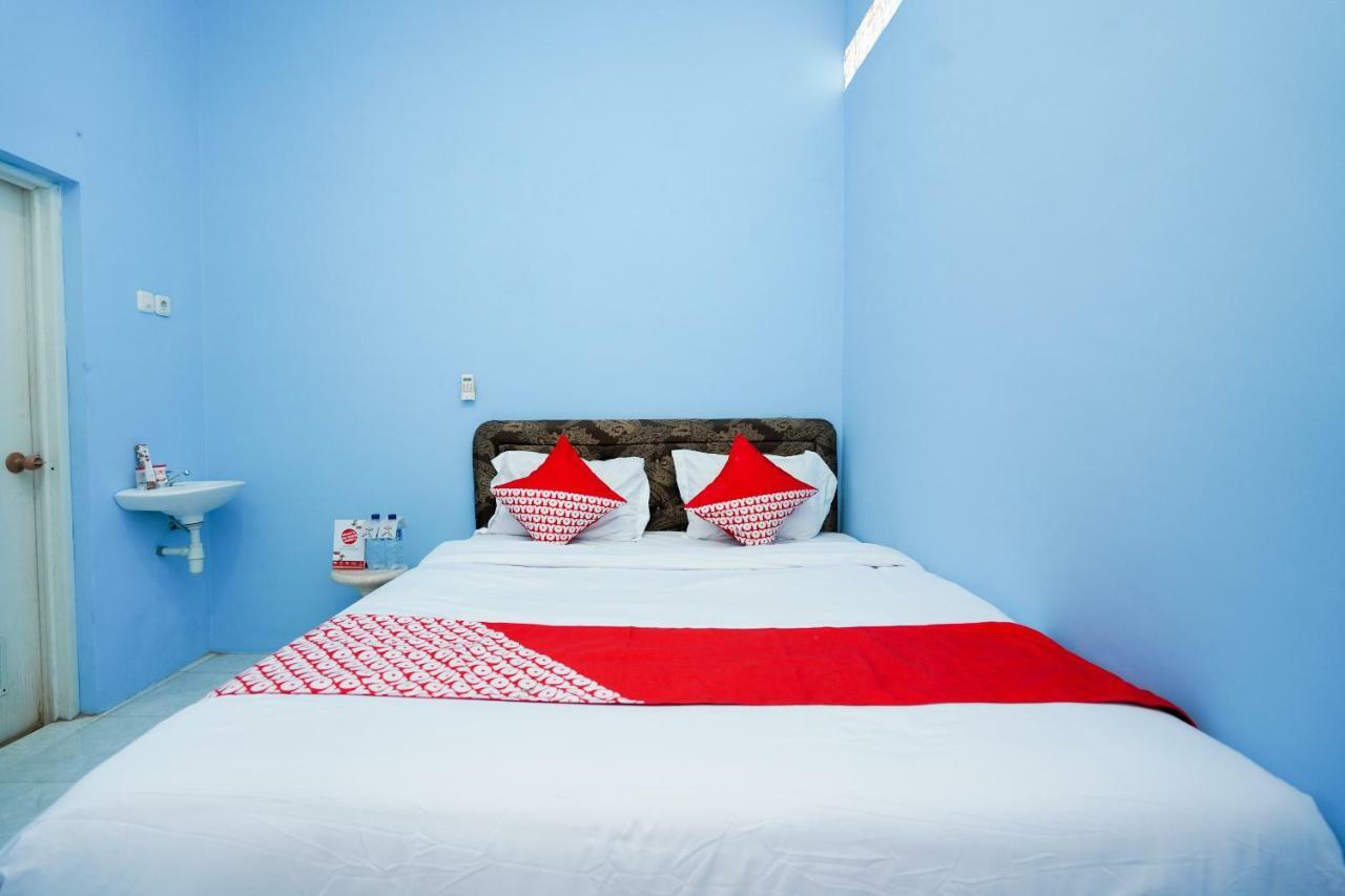 Oyo 1316 Mentari Family Homestay Probolinggo Ngoại thất bức ảnh
