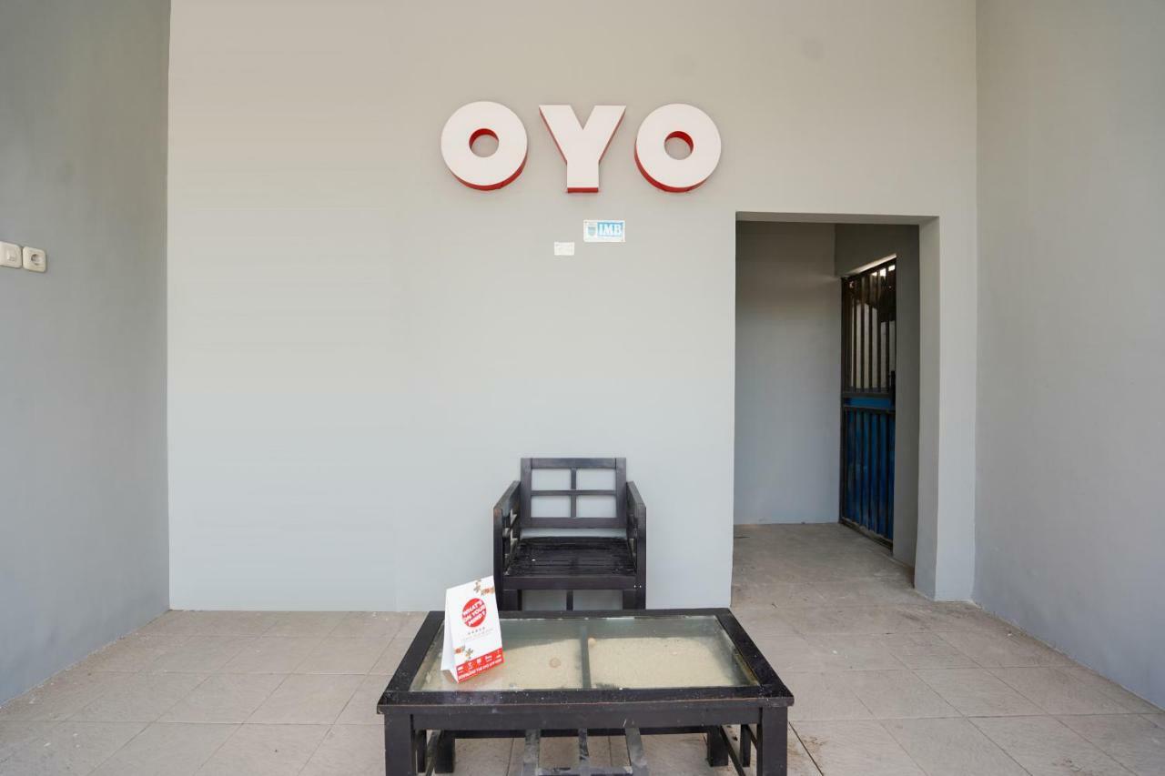 Oyo 1316 Mentari Family Homestay Probolinggo Ngoại thất bức ảnh